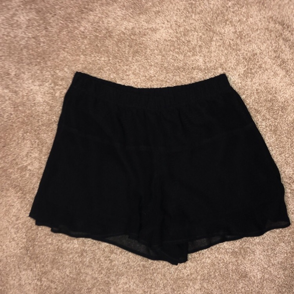 BCBG SKORT